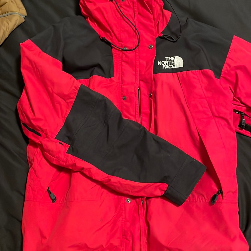 NORTH FACE SKI SHELL RED/ BLACK XL